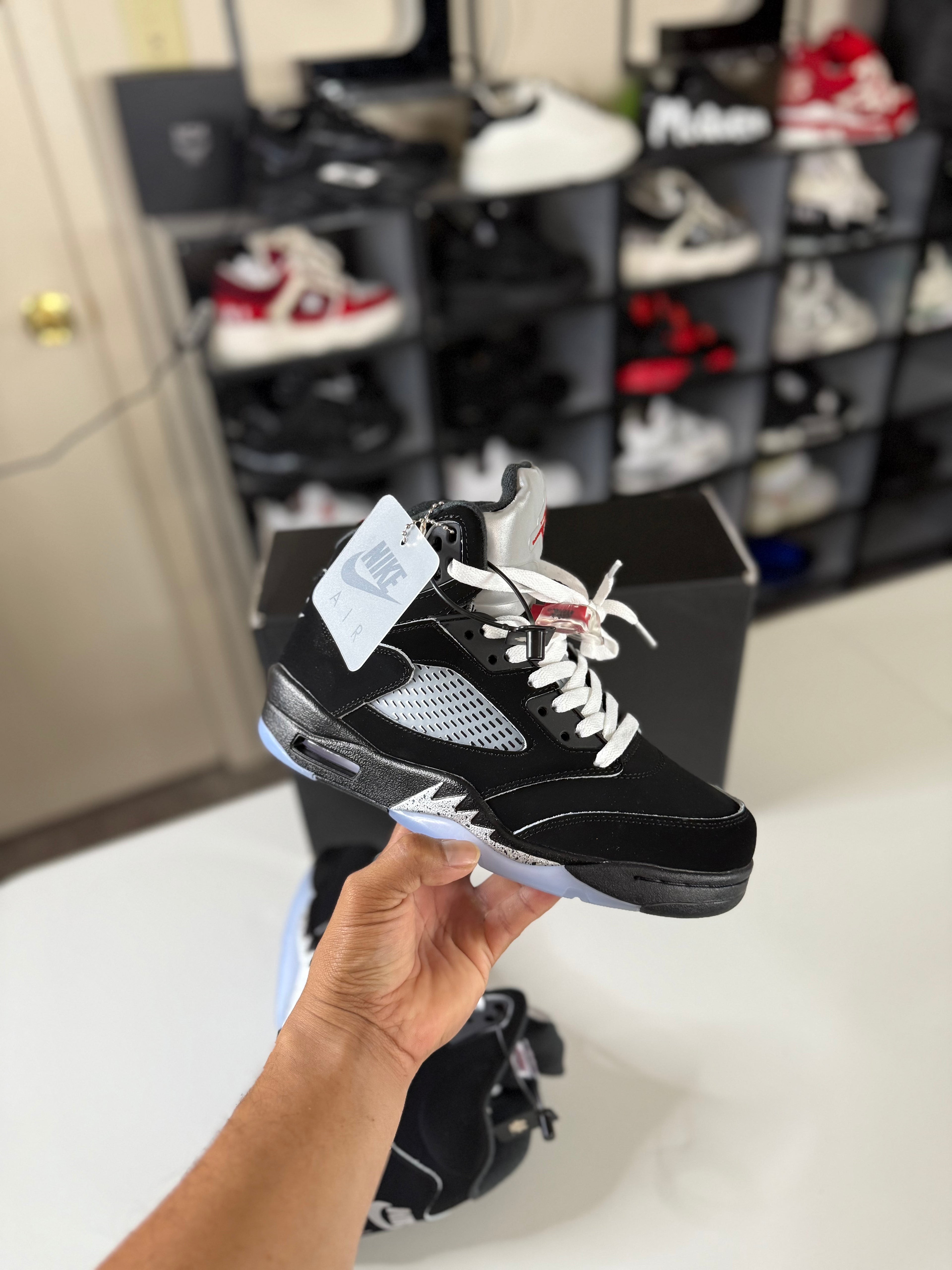 RETRO 5 METALIC