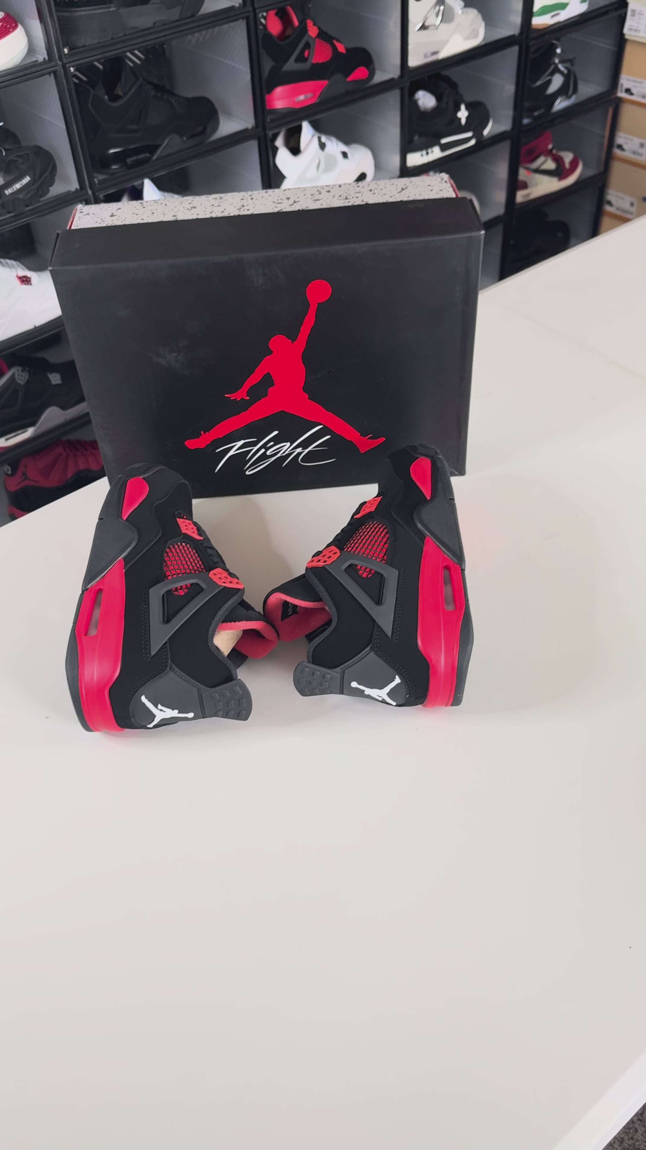 RETRO 4 RED THUNDER