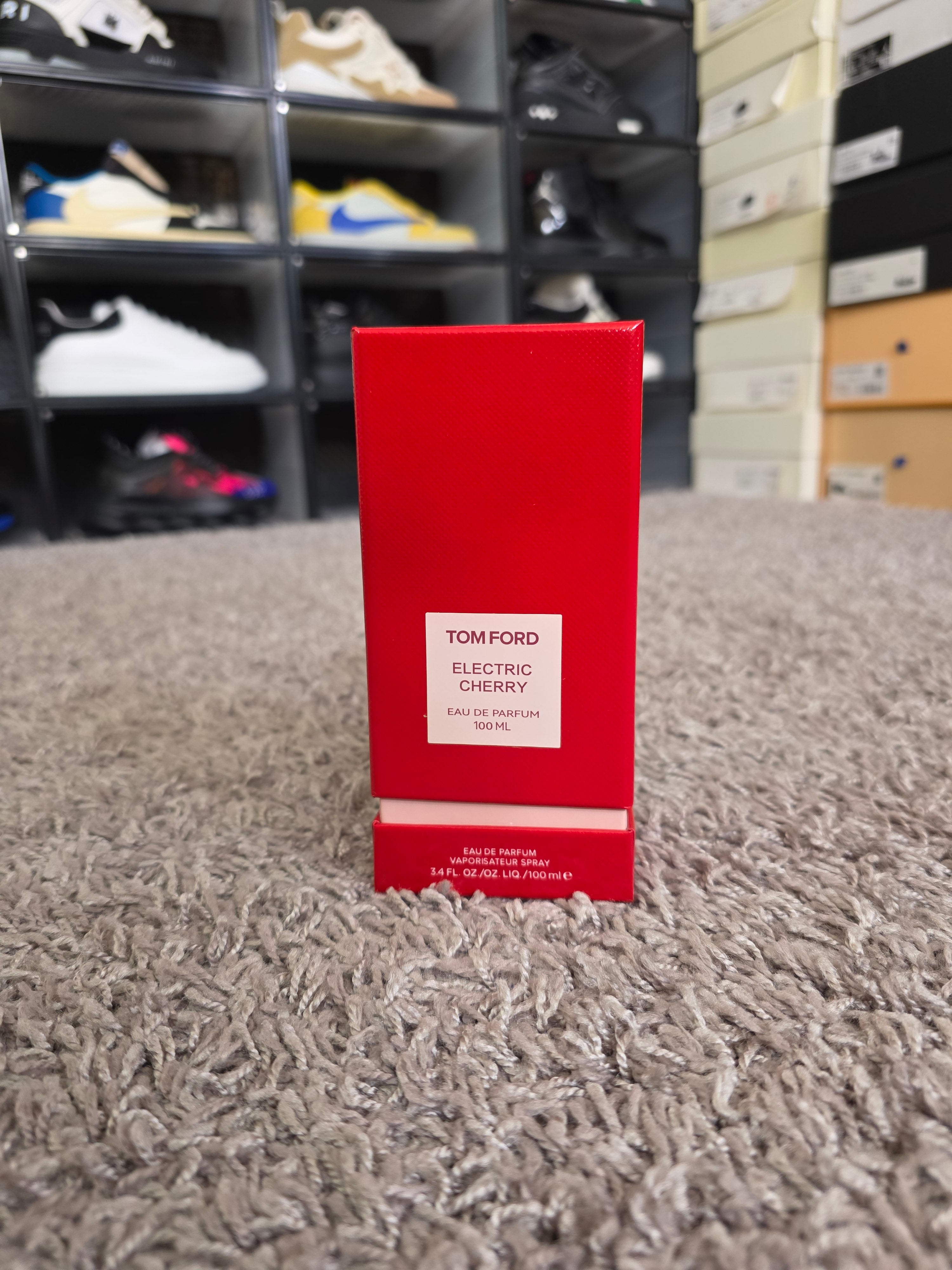TOM FORD ELECTRIC CHERRY